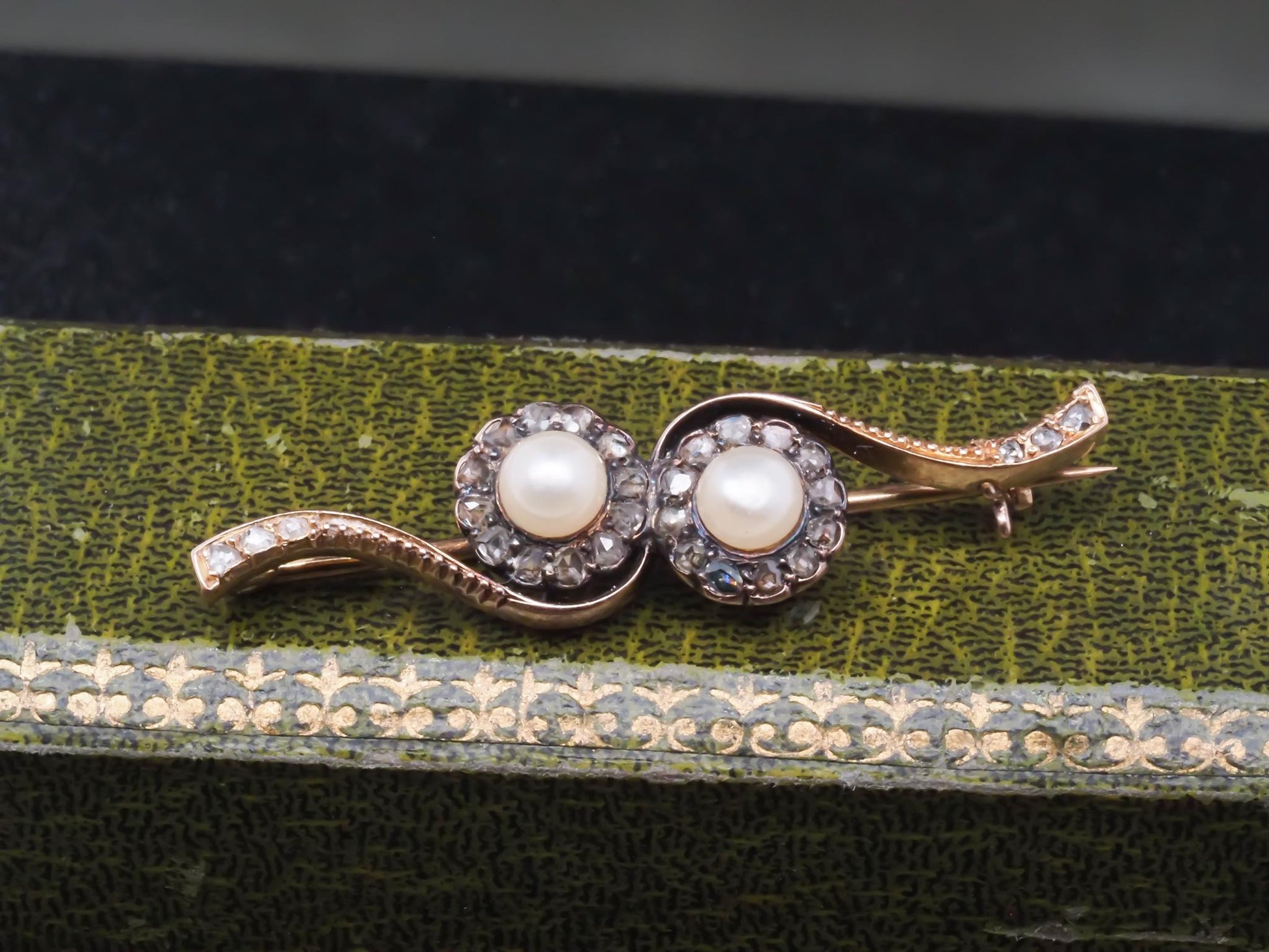 18K Yellow Gold Victorian Pearl and Diamond Brooch