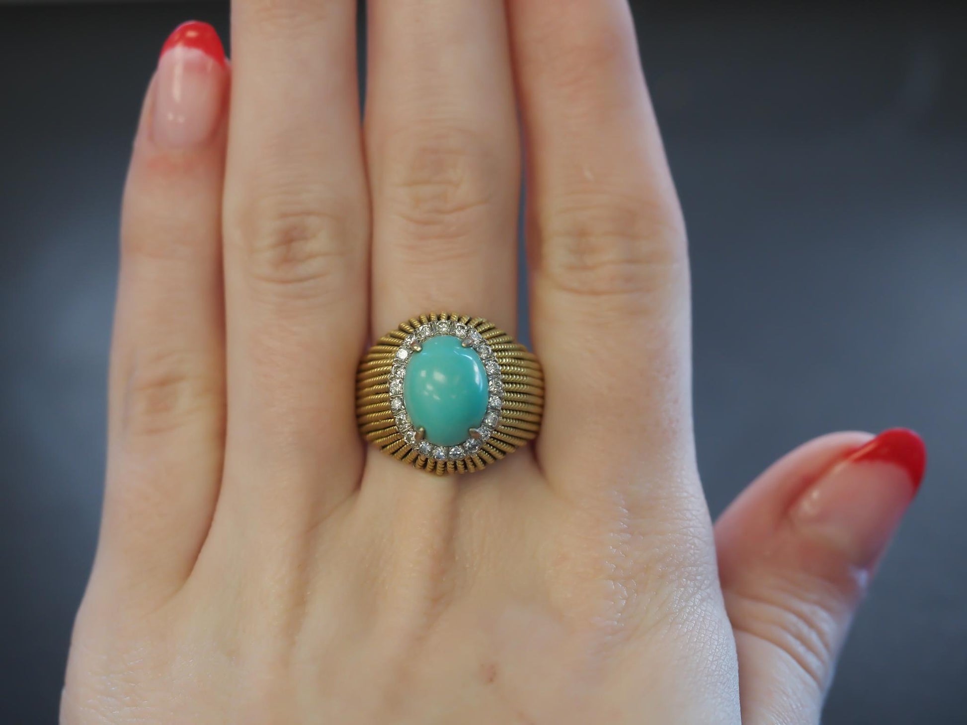 Vintage 18K Yellow Gold Turquoise and Diamond Ring