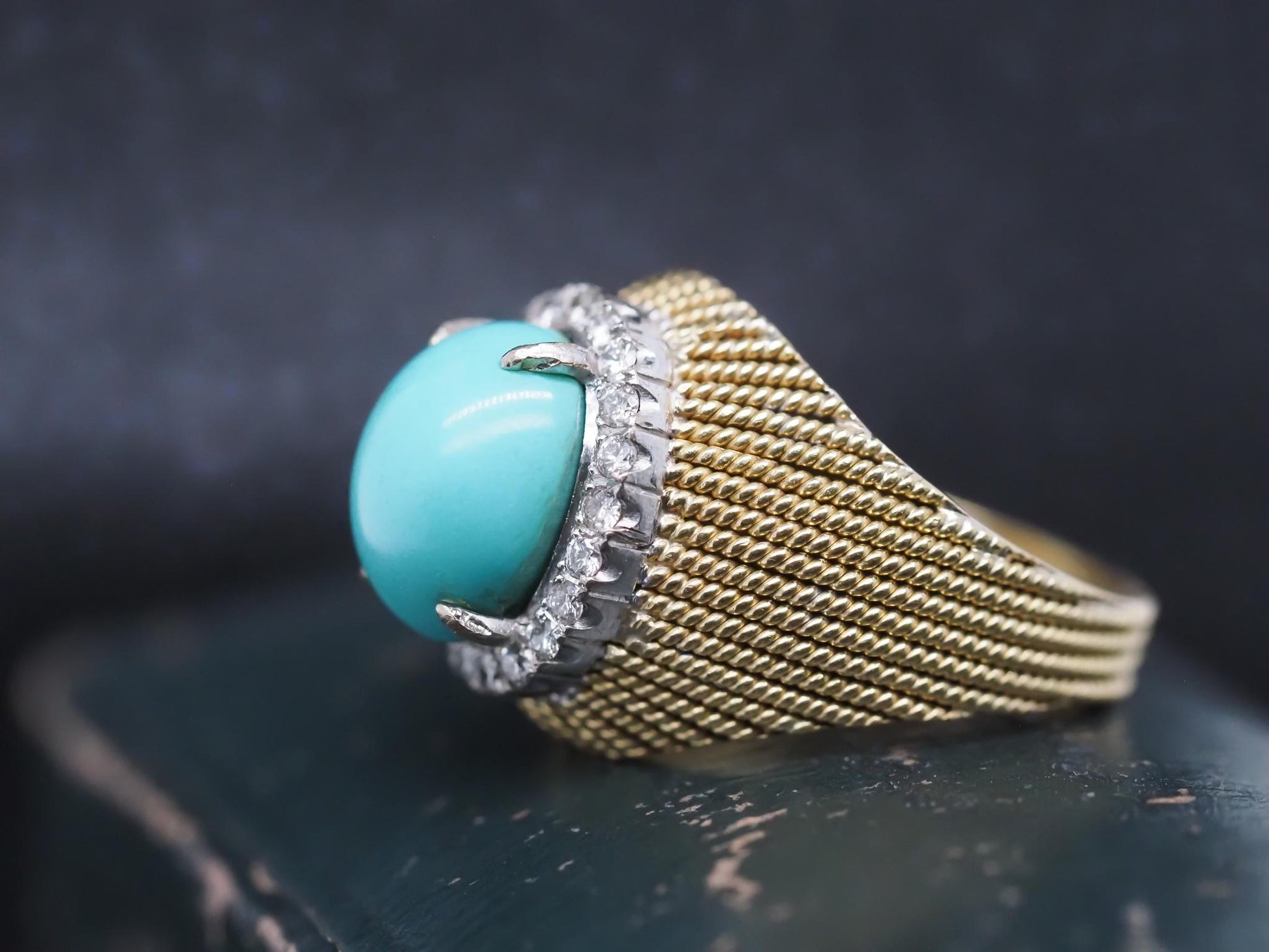 Vintage 18K Yellow Gold Turquoise and Diamond Ring