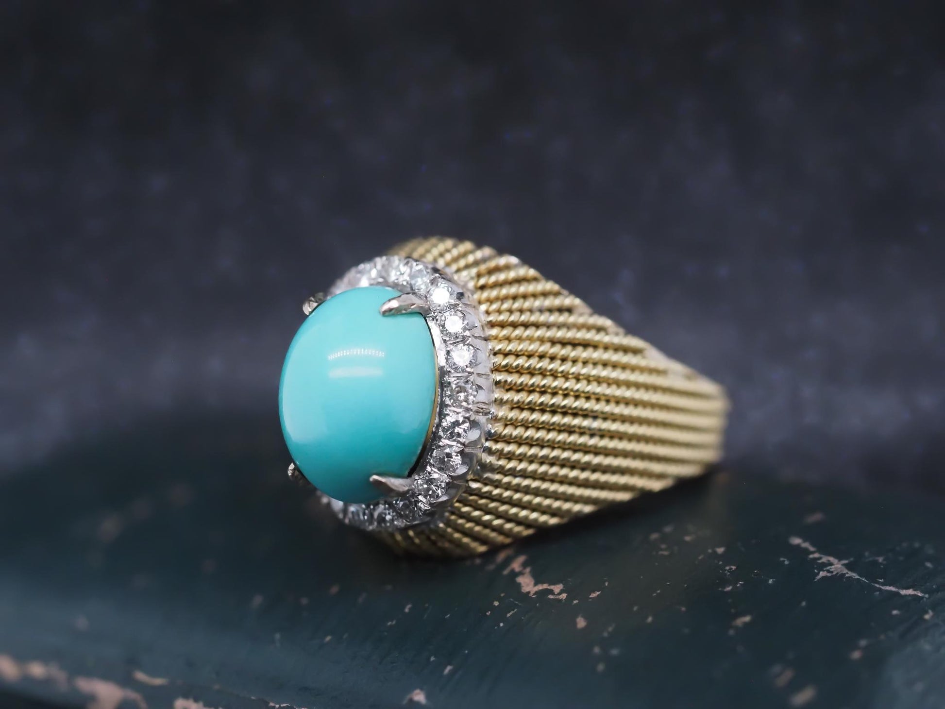 Vintage 18K Yellow Gold Turquoise and Diamond Ring