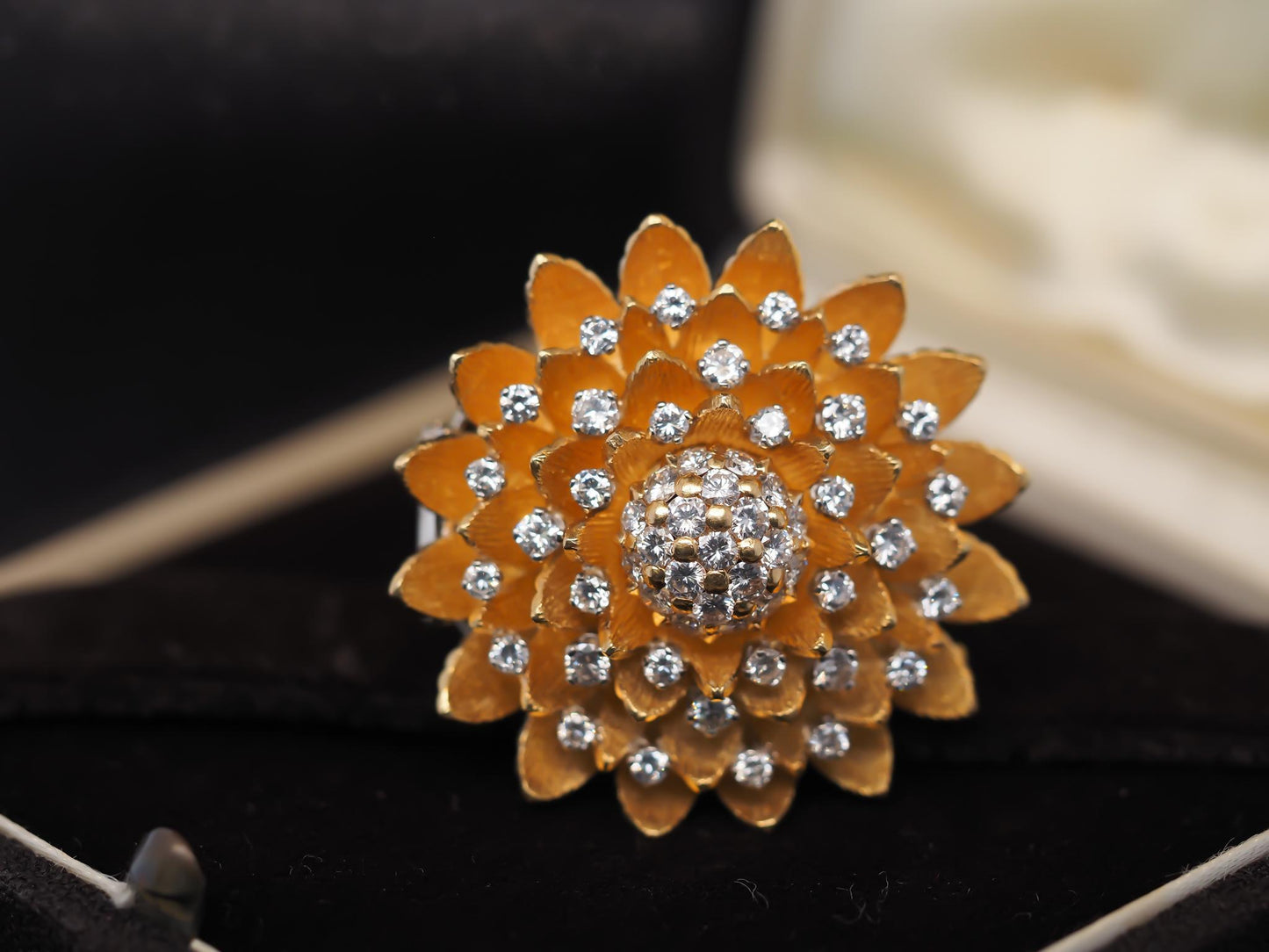 Vintage French 18K Yellow Gold and Diamond Flower Brooch